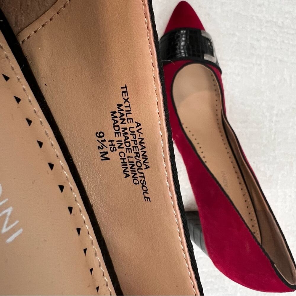 Adrienne Vittadini Nanna burgundy faux suede pumps with snakeskin heel size 9.5m - Picture 8 of 8